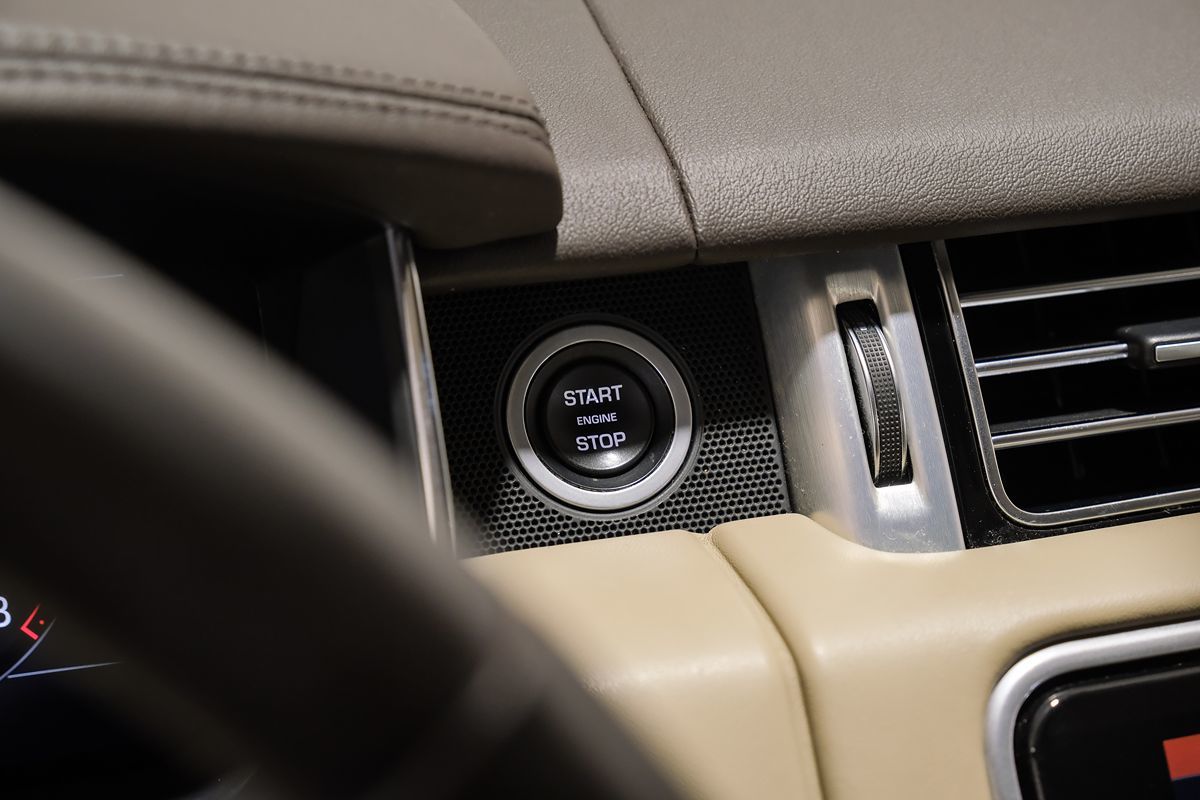 2020 Land Rover Range Rover HSE - Photo 23