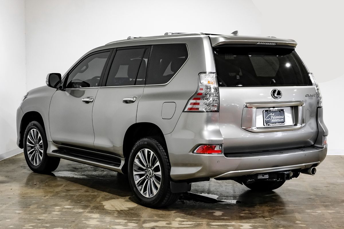 2023 Lexus GX 460 Luxury photo 8