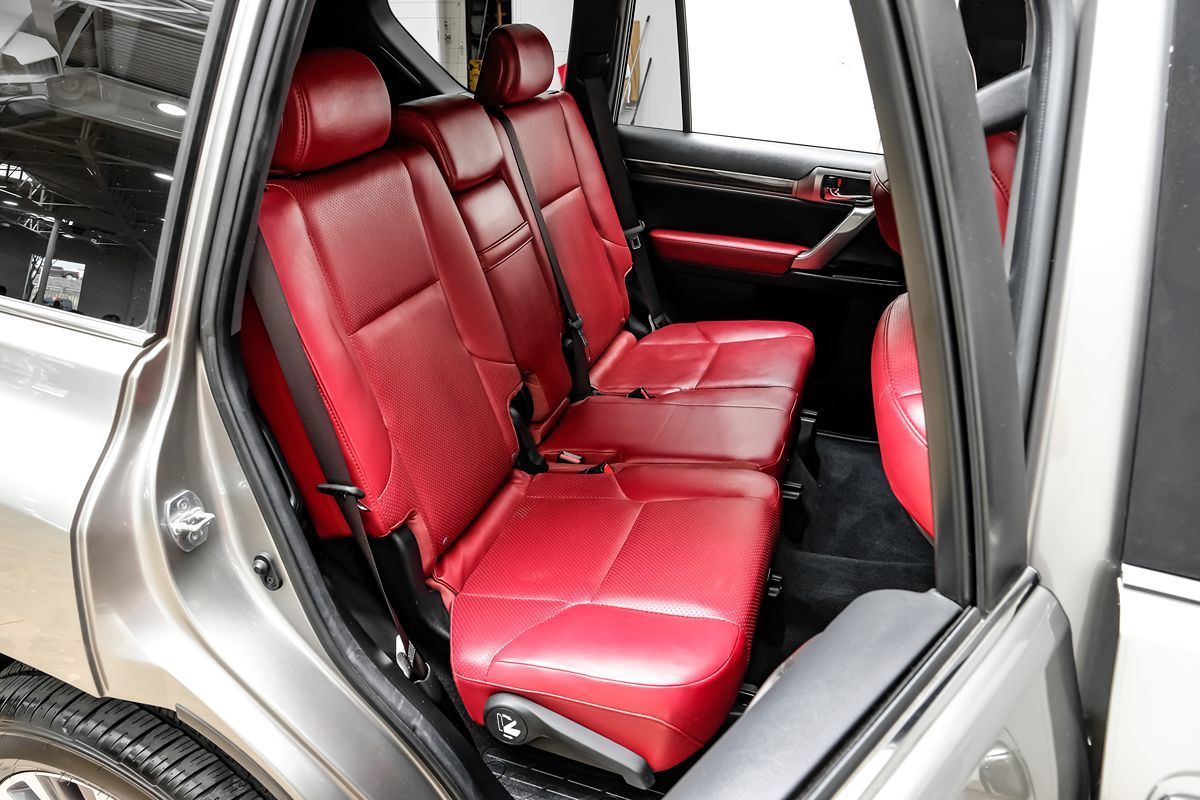 2023 Lexus GX 460 Luxury photo 31