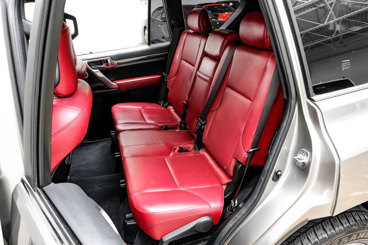2023 Lexus GX 460 Luxury photo 35