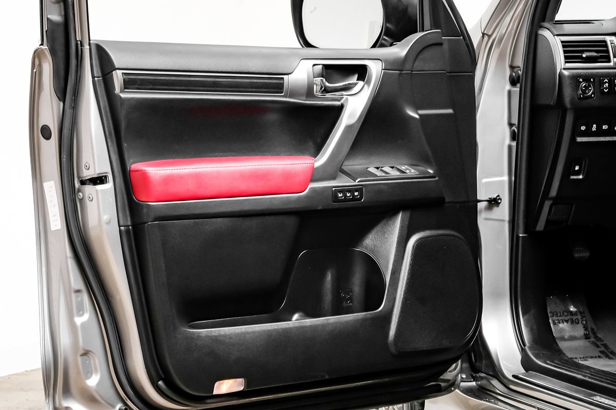 2023 Lexus GX 460 Luxury photo 39