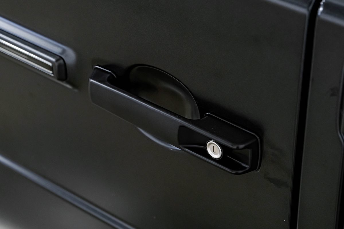 2022 Mercedes Benz G 550 photo 32