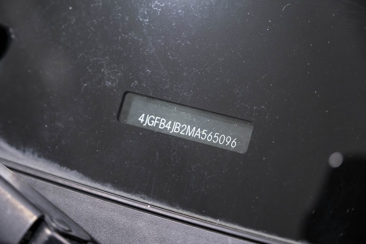 2021 Mercedes Benz GLE 350 photo 50