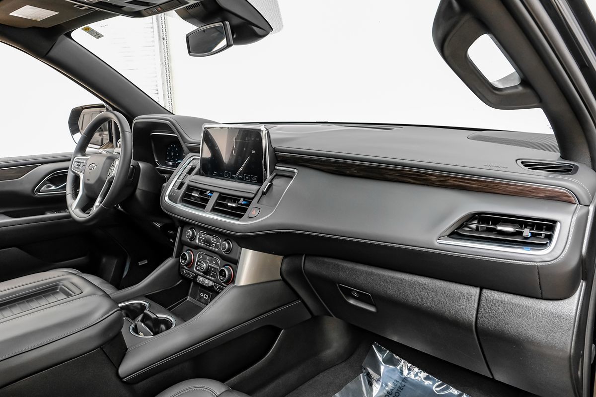2024 Chevrolet Tahoe Z71 photo 10