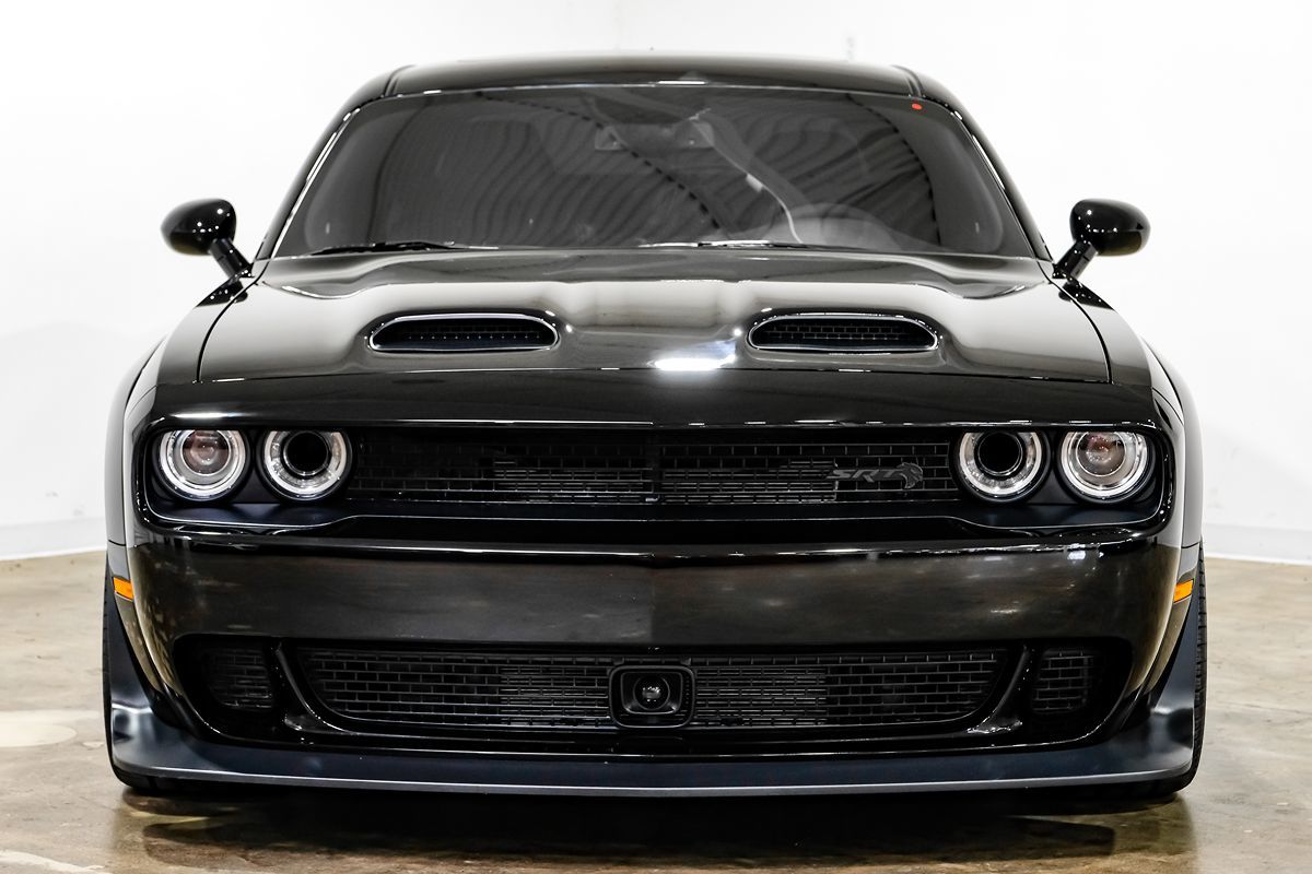 2023 Dodge Challenger SRT8 Hellcat Widebody photo 3