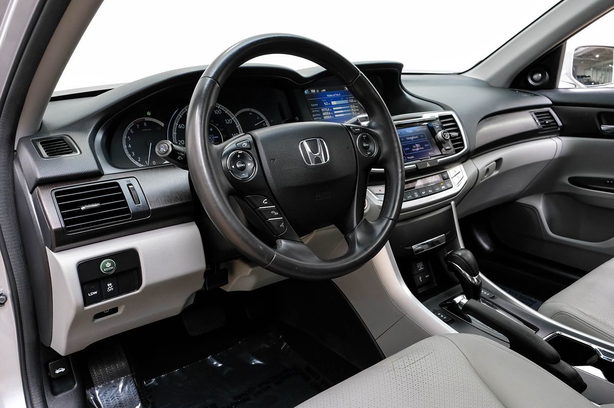 2013 Honda Accord EX-L photo 2