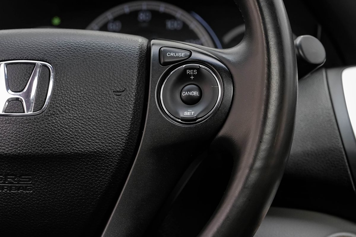 2013 Honda Accord EX-L photo 14