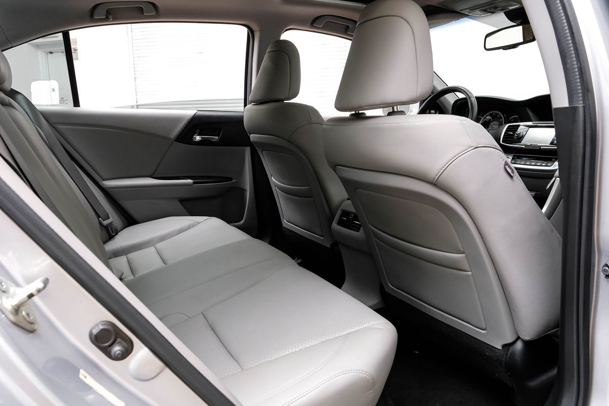 2013 Honda Accord EX-L photo 30