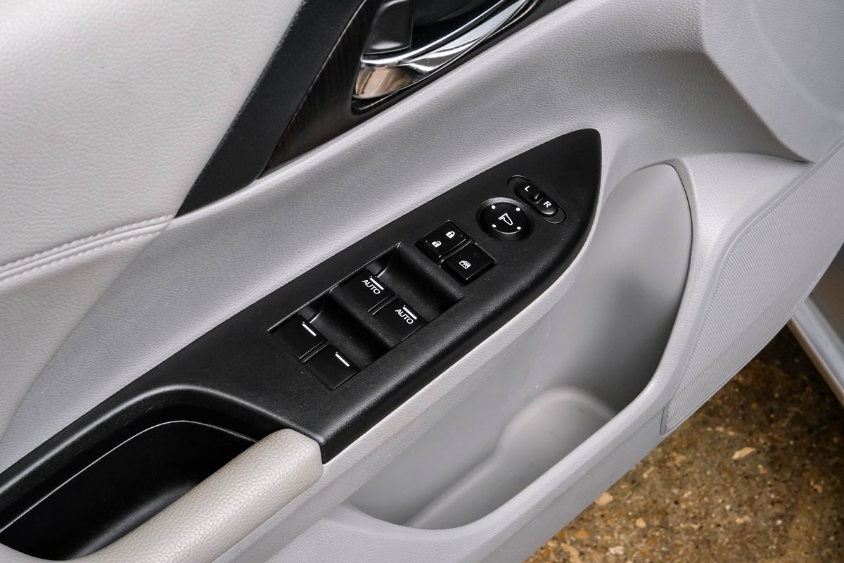 2013 Honda Accord EX-L photo 36