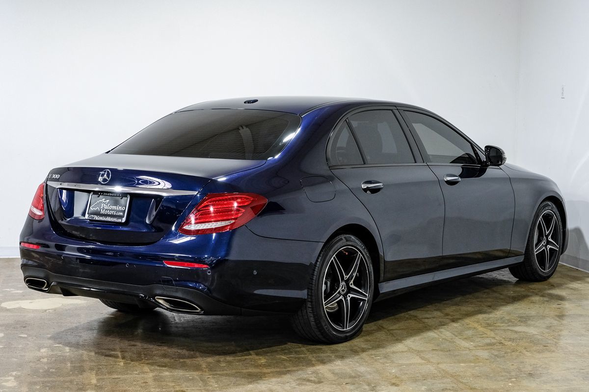 2018 Mercedes Benz E 300 photo 2