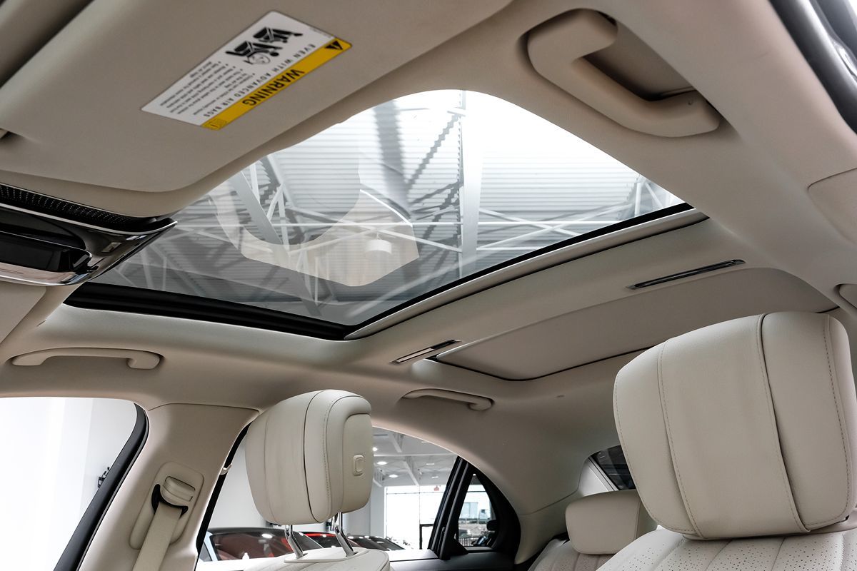 2022 Mercedes Benz S 500 4MATIC photo 3