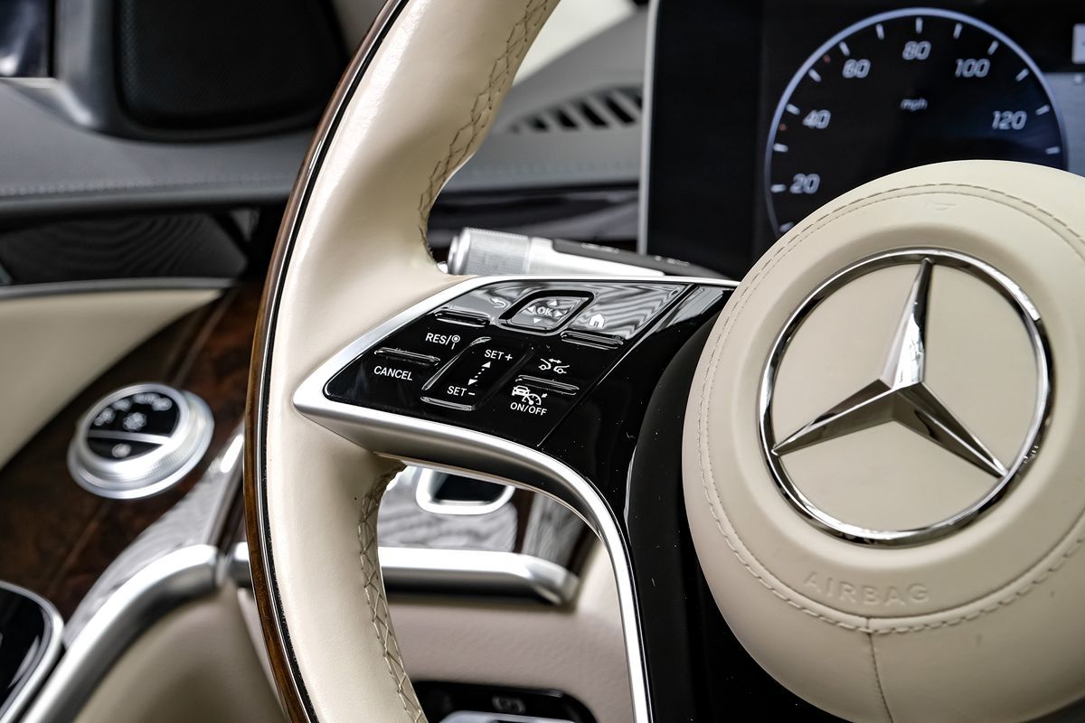 2022 Mercedes Benz S 500 4MATIC photo 12
