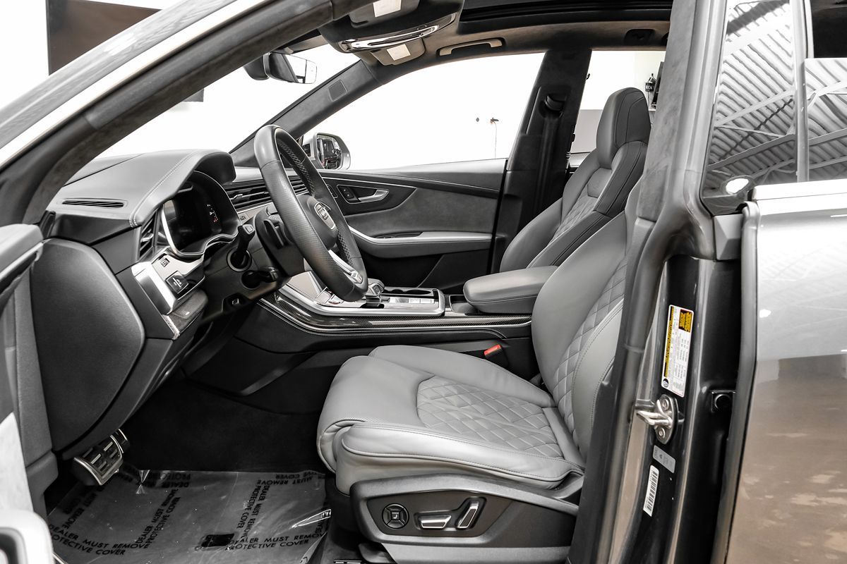 2021 Audi SQ8 Prestige photo 3