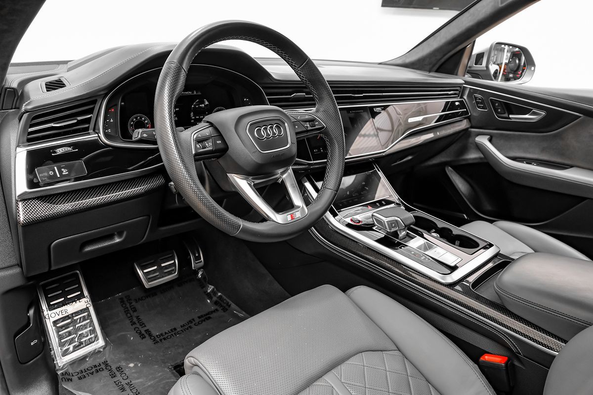 2021 Audi SQ8 Prestige photo 2