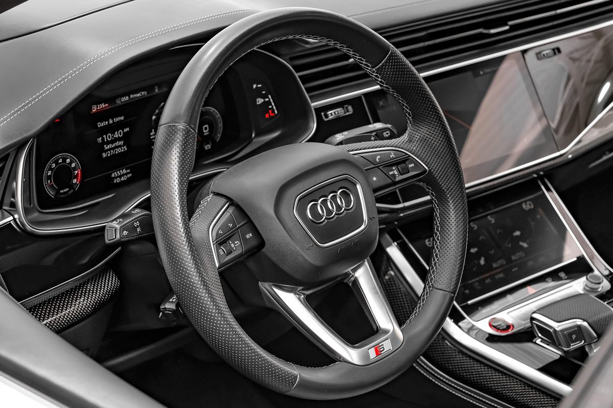 2021 Audi SQ8 Prestige photo 13