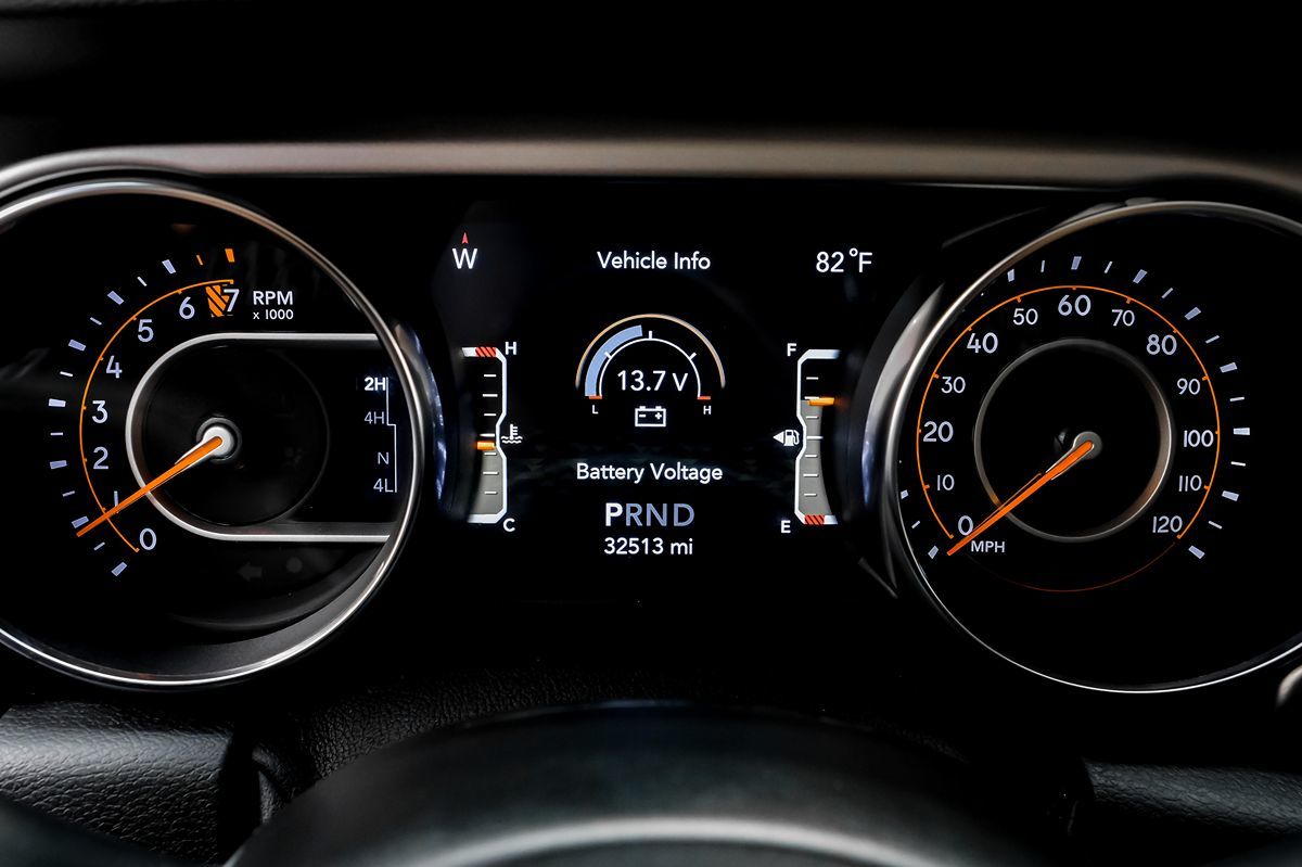2021 Jeep Wrangler Anniversary Edition photo 12