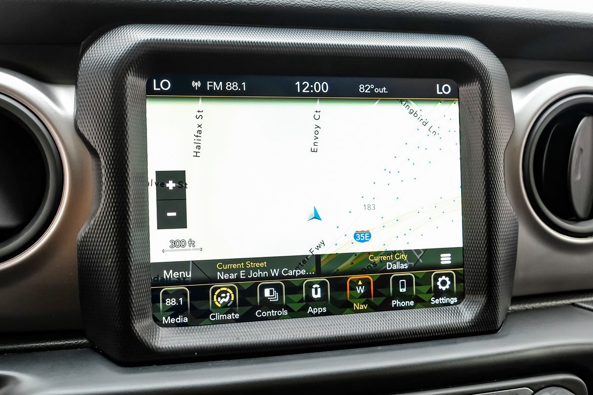 2021 Jeep Wrangler Anniversary Edition photo 14