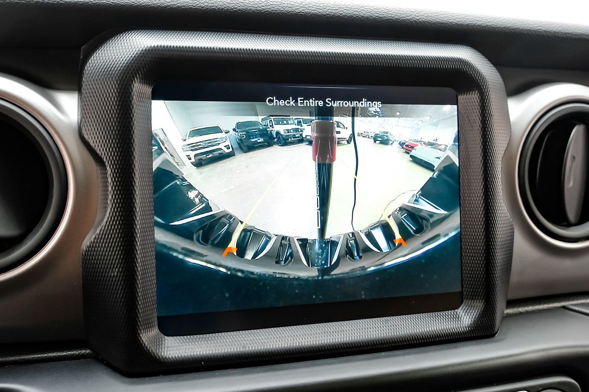 2021 Jeep Wrangler Anniversary Edition photo 15