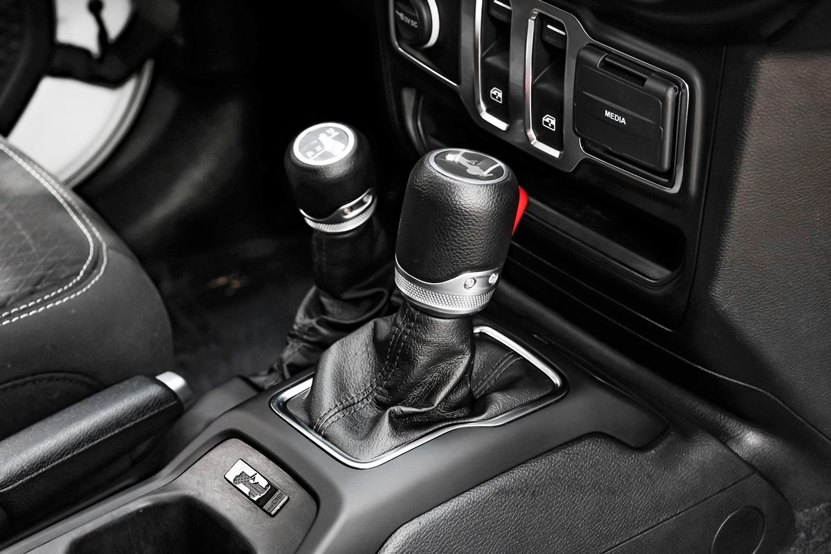2021 Jeep Wrangler Anniversary Edition photo 17