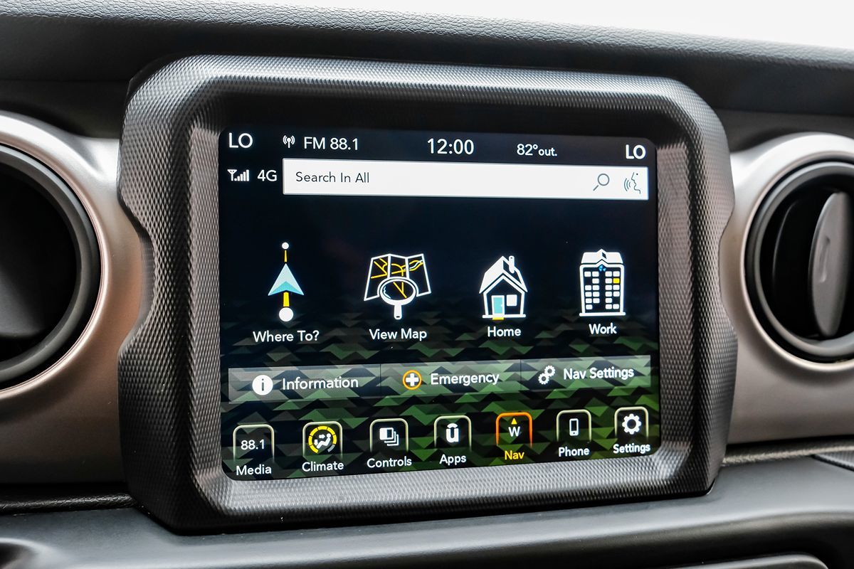 2021 Jeep Wrangler Anniversary Edition photo 22