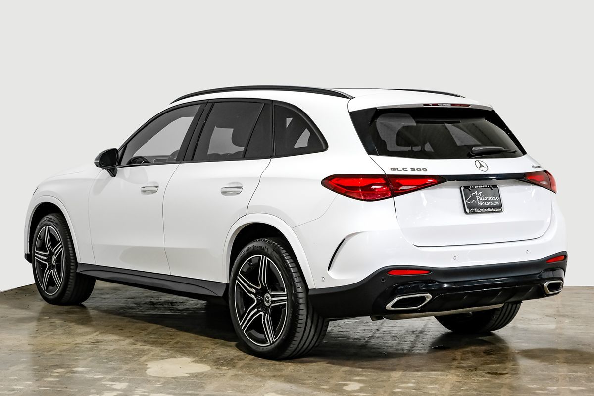 2024 Mercedes Benz GLC 4MATIC 300 photo 5