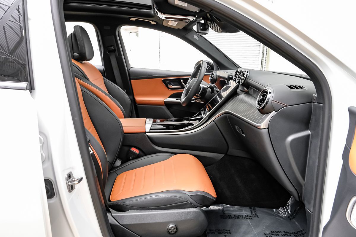 2024 Mercedes Benz GLC 4MATIC 300 photo 22