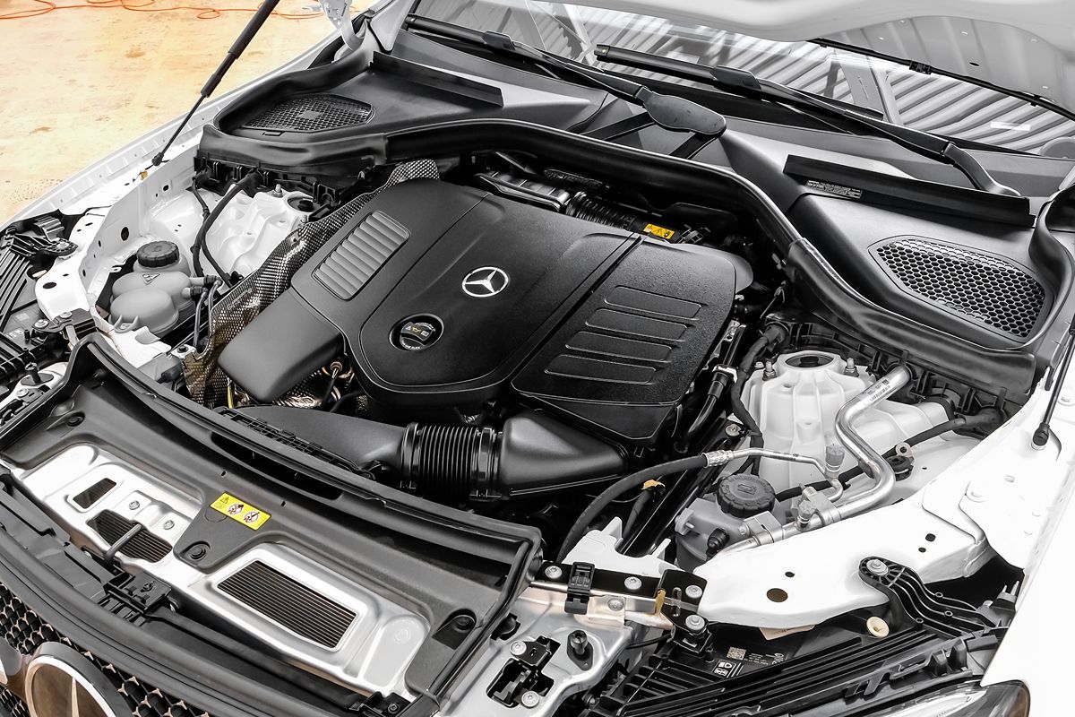 2024 Mercedes Benz GLC 4MATIC 300 photo 37
