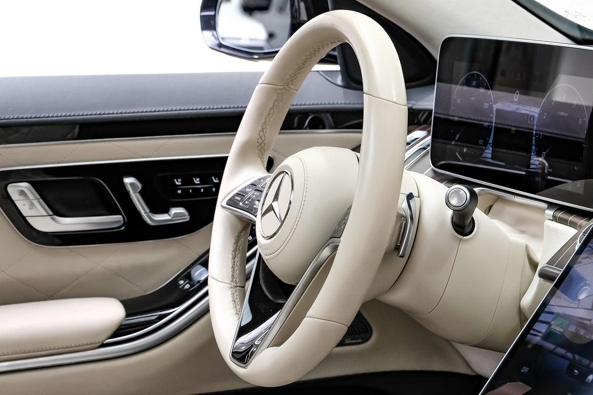 2022 Mercedes Benz S 580 4MATIC photo 12
