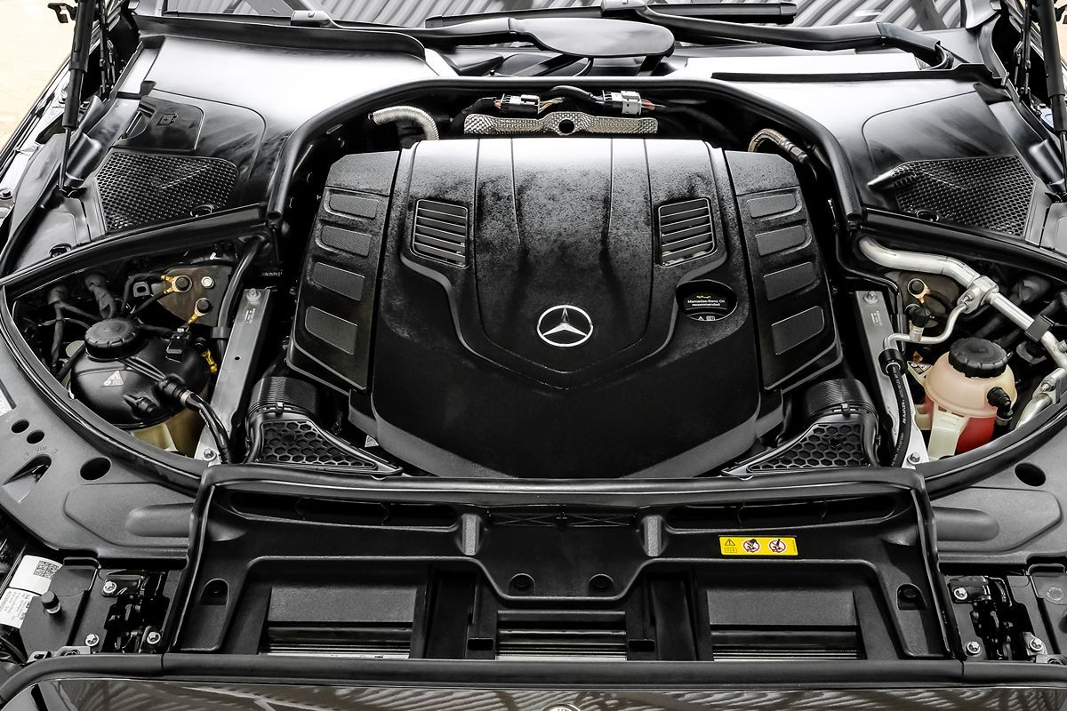 2022 Mercedes Benz S 580 4MATIC photo 42