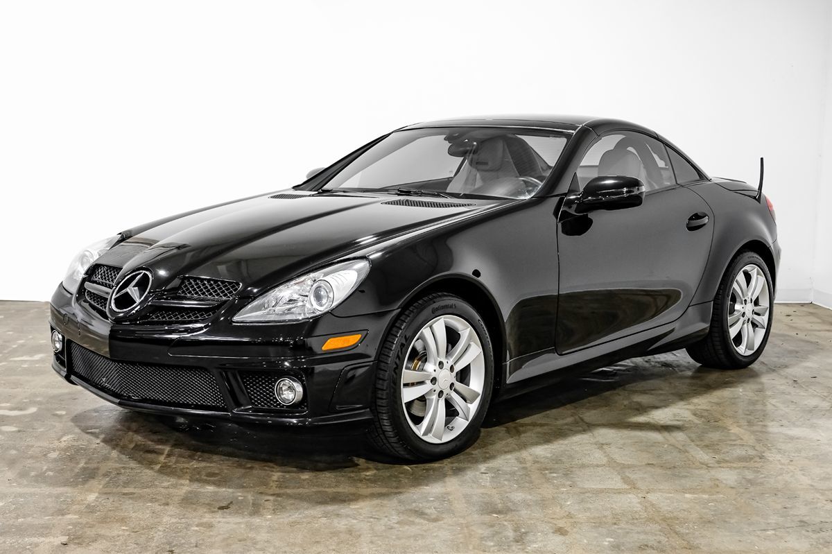 2011 Mercedes Benz SLK 300 photo 4