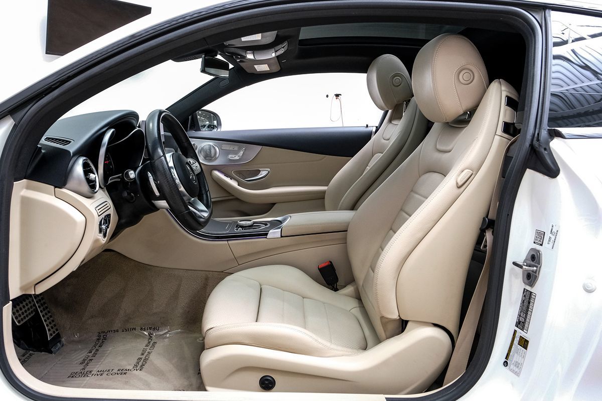 2019 Mercedes Benz C 300 AMG photo 3