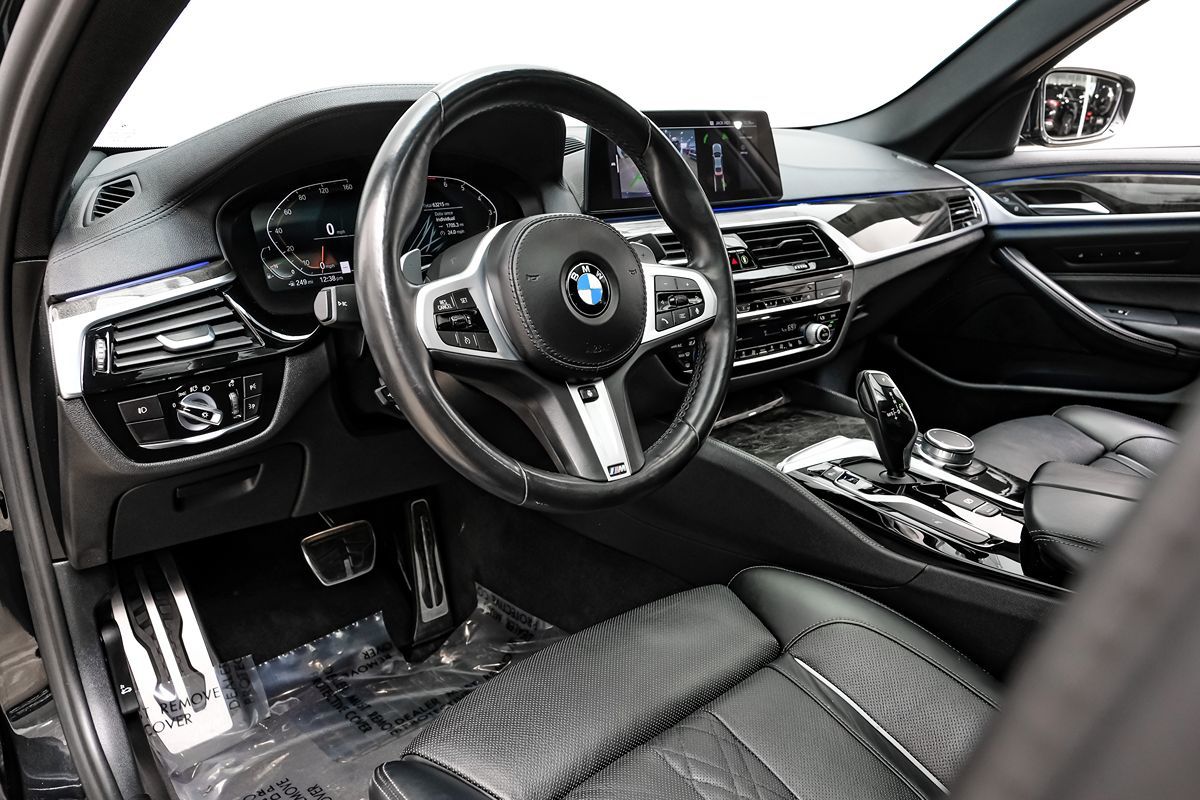 2020 Bmw 540i xDrive photo 2