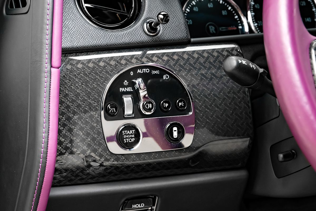 2023 Rolls-Royce Cullinan Black Badge - Photo 19