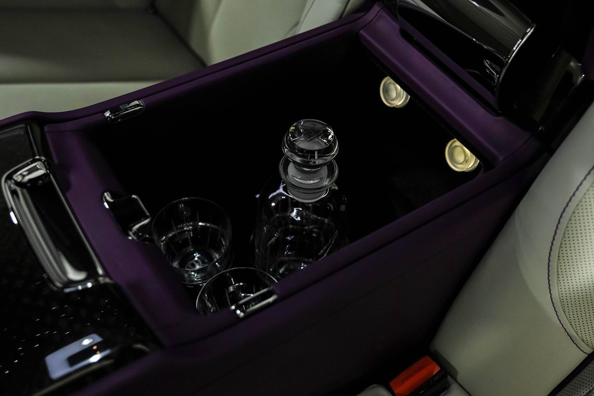 2023 Rolls-Royce Cullinan Black Badge - Photo 35