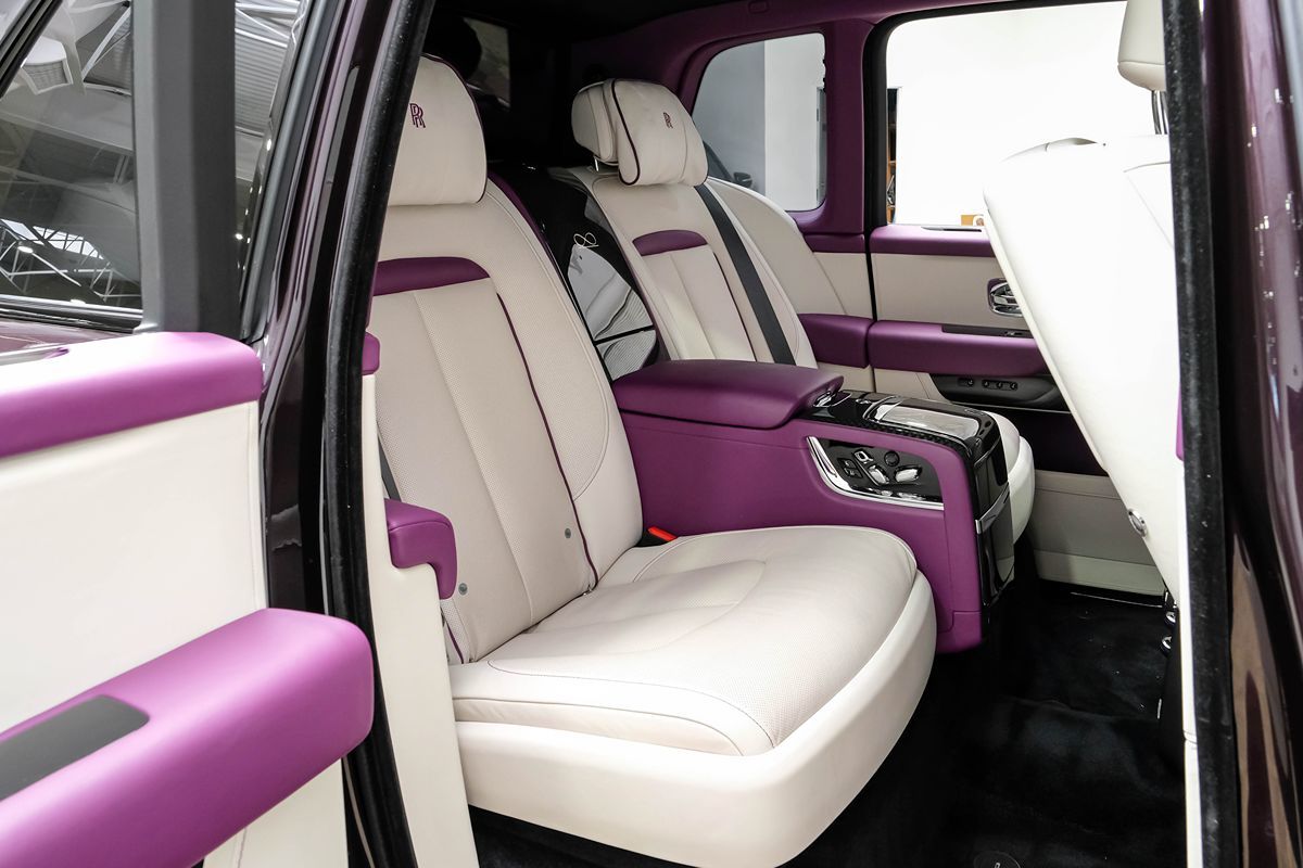 2023 Rolls-Royce Cullinan Black Badge - Photo 30