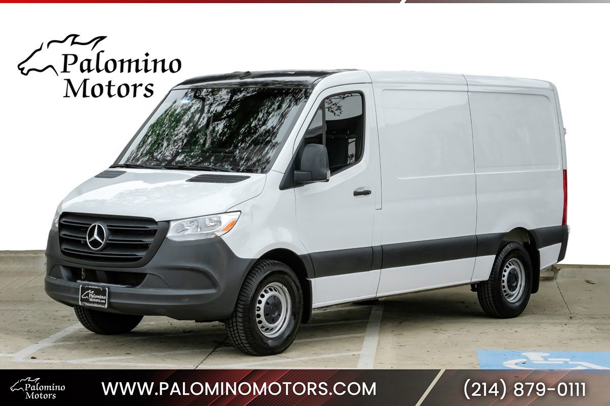 2023 Mercedes-Benz Sprinter 2500 144 WB HO's photo