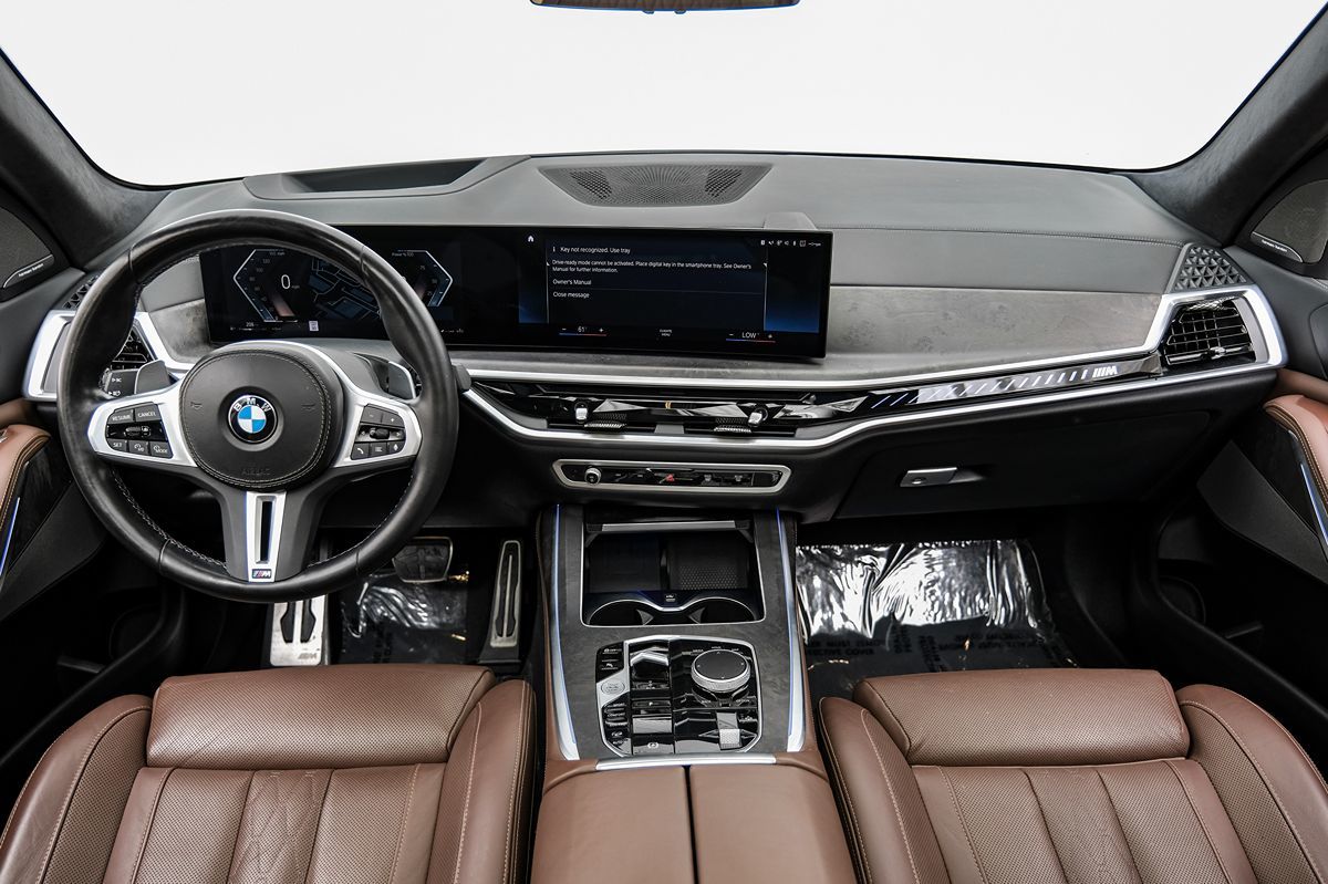 2023 BMW X7 M60i - Photo 13