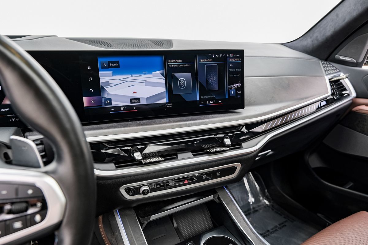 2023 BMW X7 M60i - Photo 24