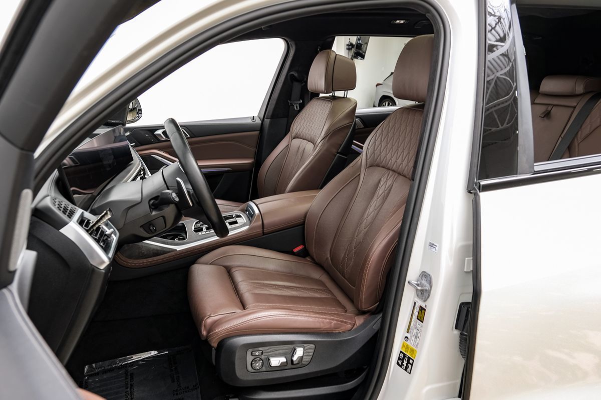 2023 BMW X7 M60i - Photo 28