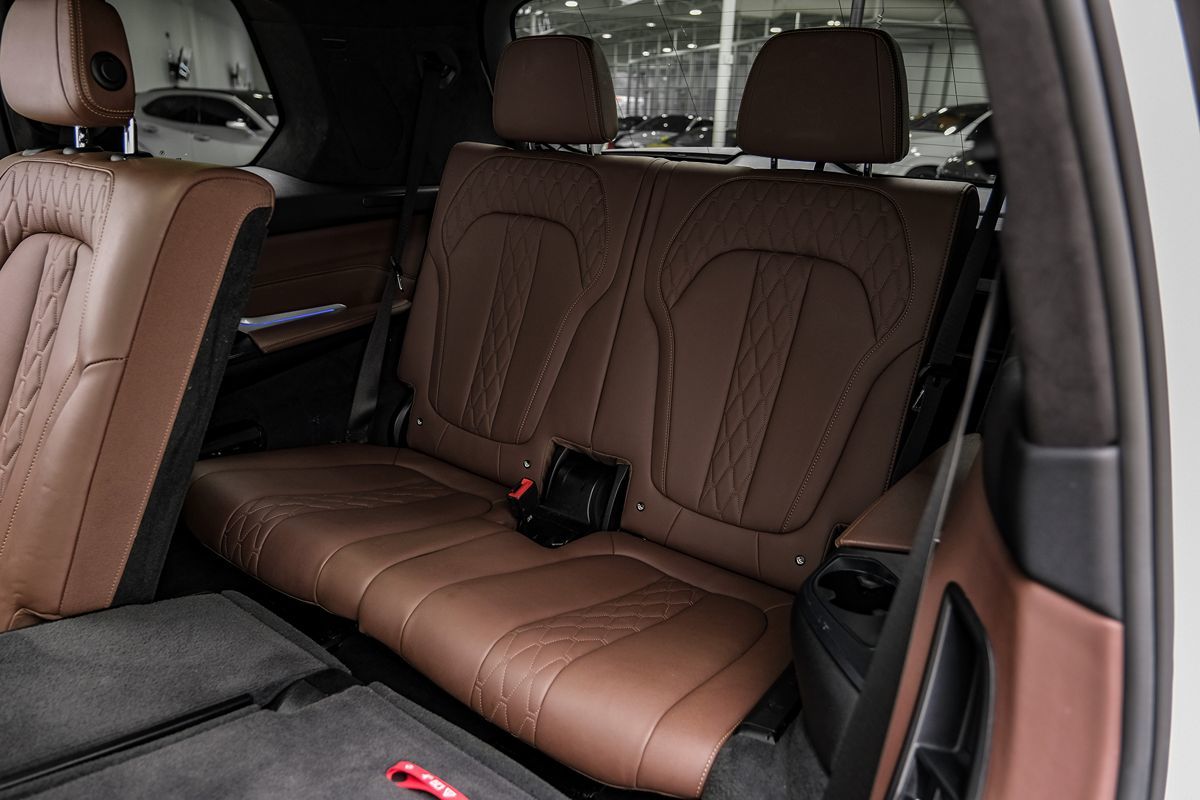 2023 BMW X7 M60i - Photo 36