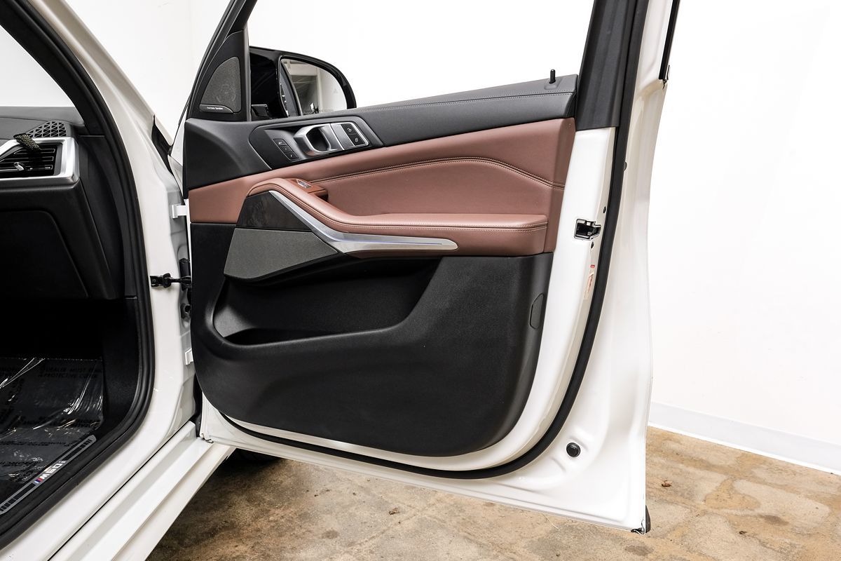 2023 BMW X7 M60i - Photo 42