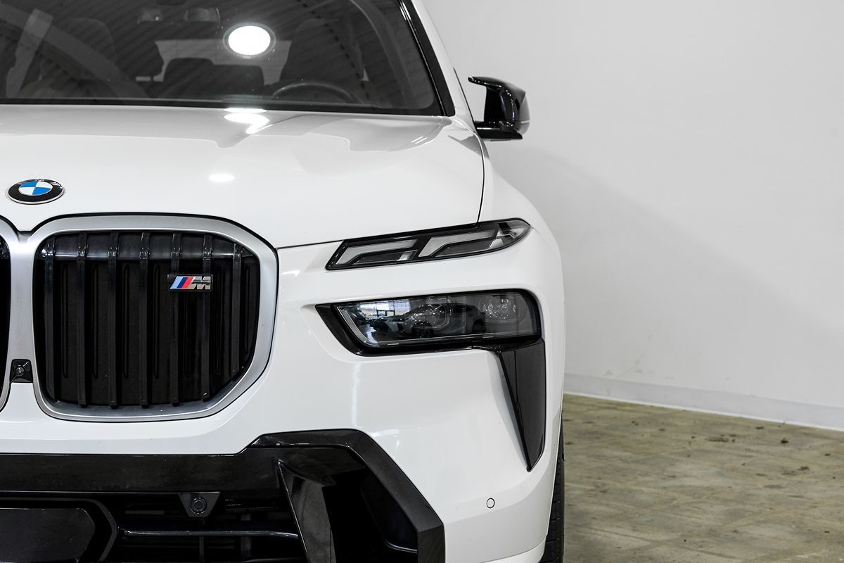 2023 BMW X7 M60i - Photo 44