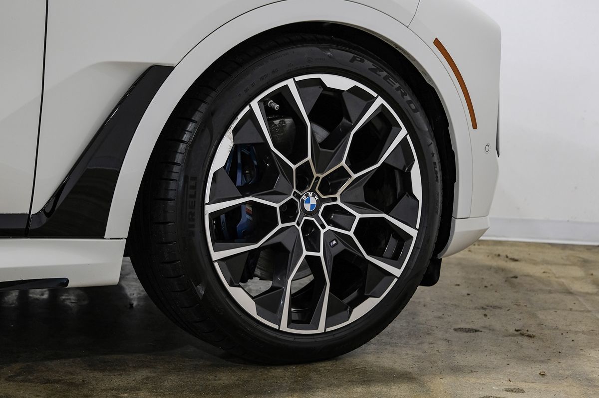 2023 BMW X7 M60i - Photo 55