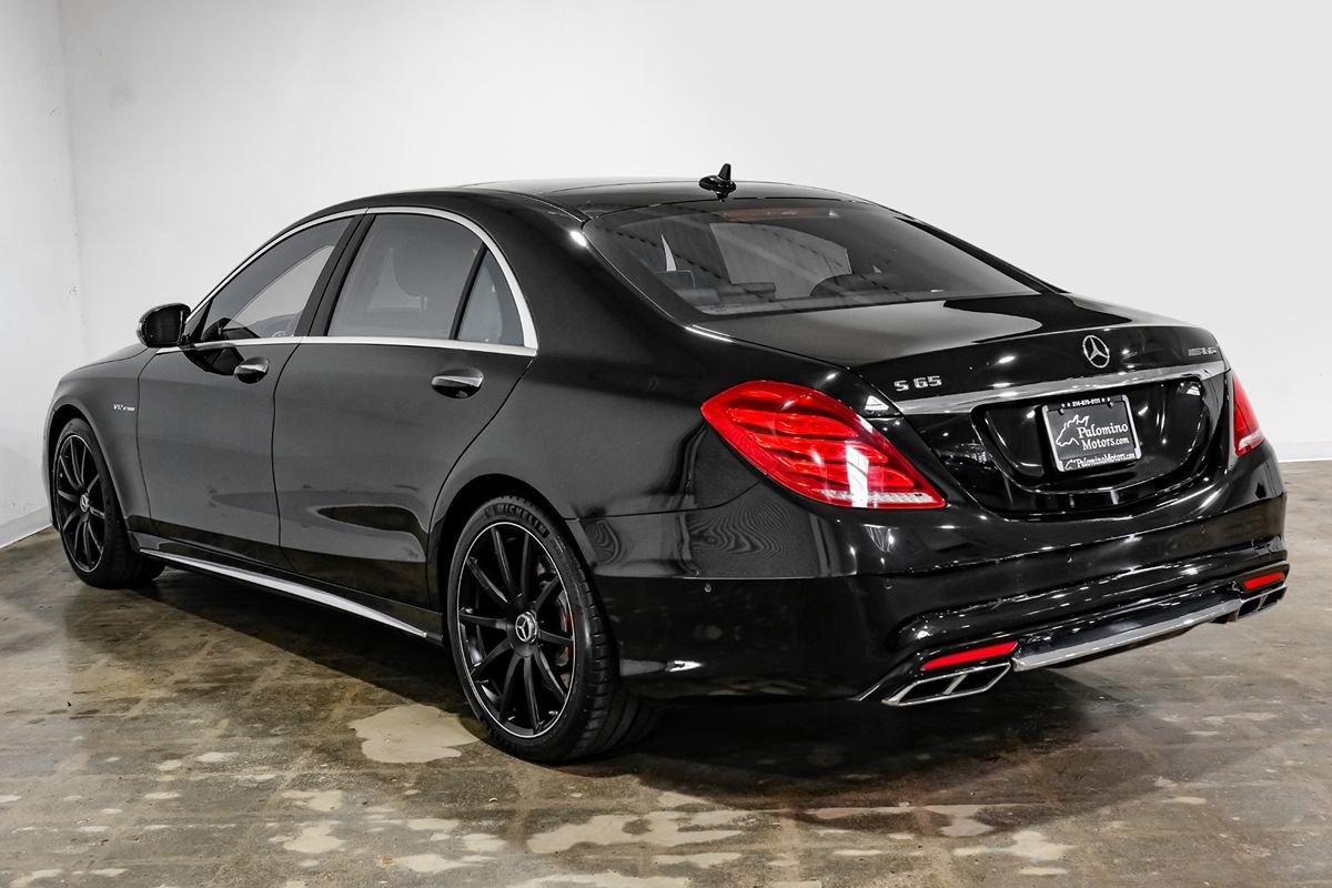 Photo 10 of this Mercedes-Benz S 65 AMG