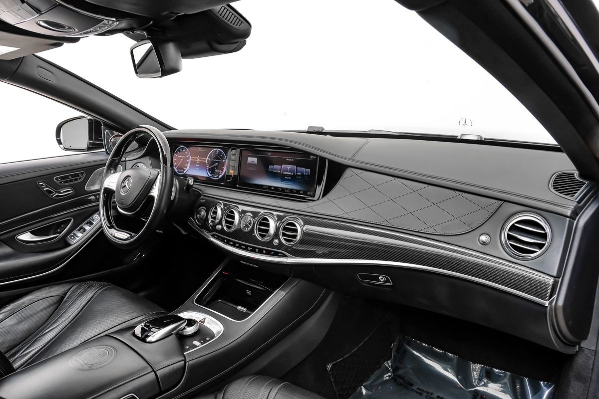 Photo 11 of this Mercedes-Benz S 65 AMG