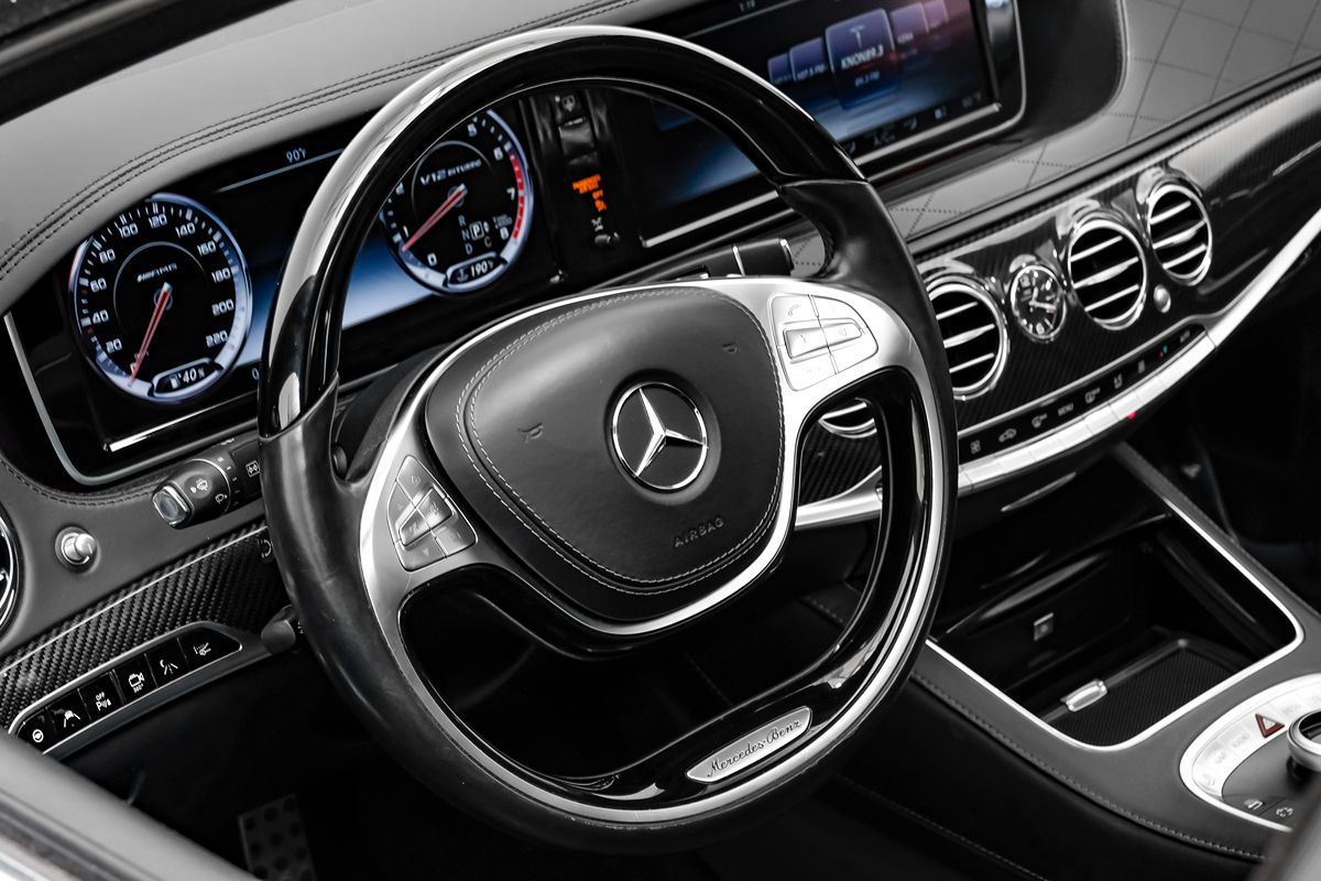 Photo 14 of this Mercedes-Benz S 65 AMG