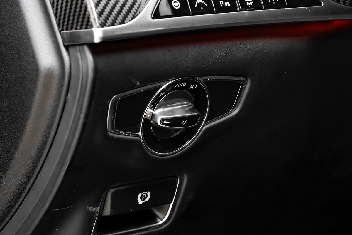 Photo 20 of this Mercedes-Benz S 65 AMG