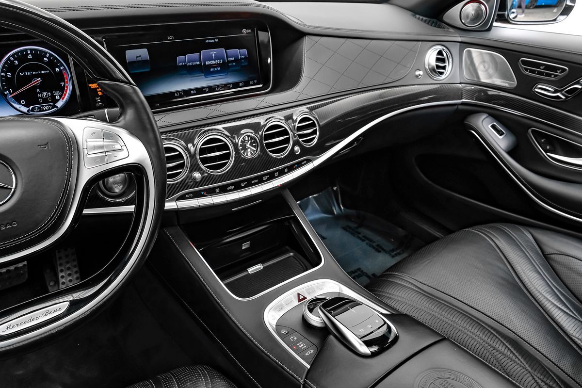 Photo 24 of this Mercedes-Benz S 65 AMG