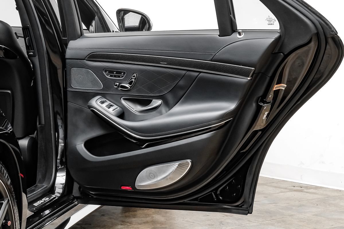 Photo 45 of this Mercedes-Benz S 65 AMG