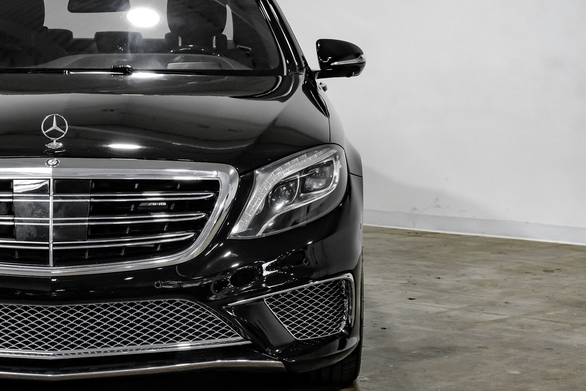 Photo 46 of this Mercedes-Benz S 65 AMG